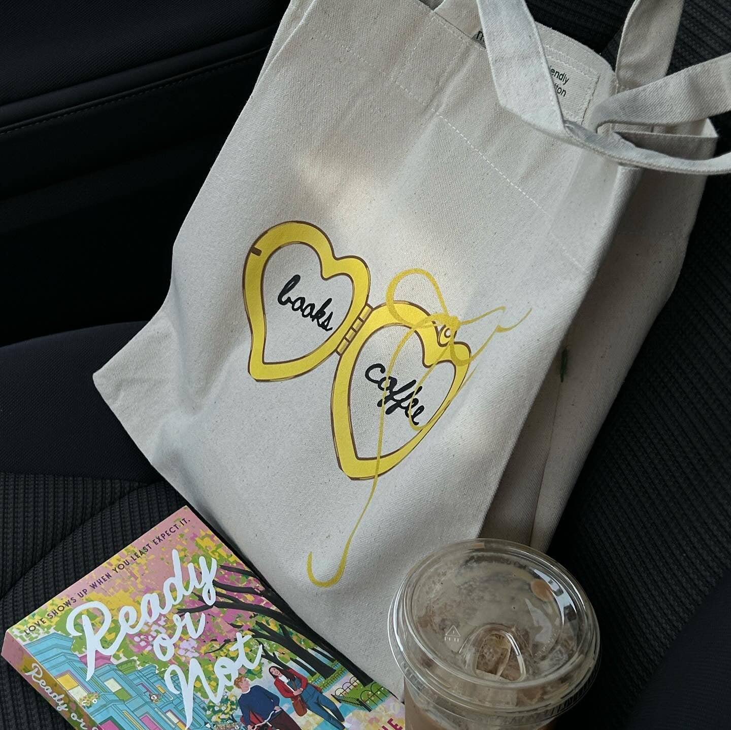 TOTE / Books & Coffee