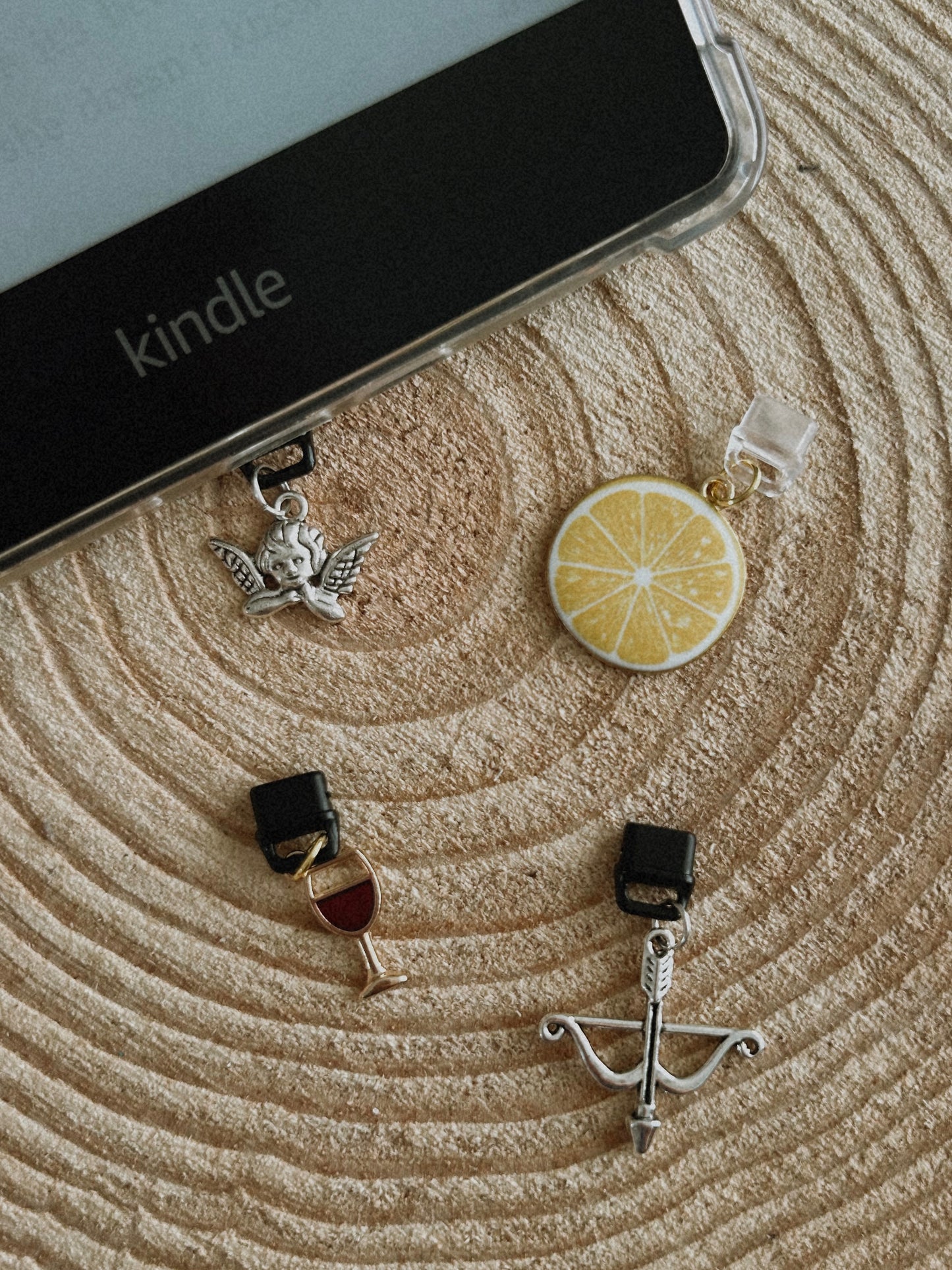 KINDLE CHARM / Angel